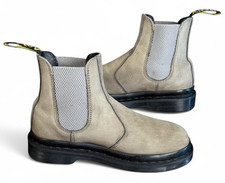 Dr Martens 2976 Milled Nubuck