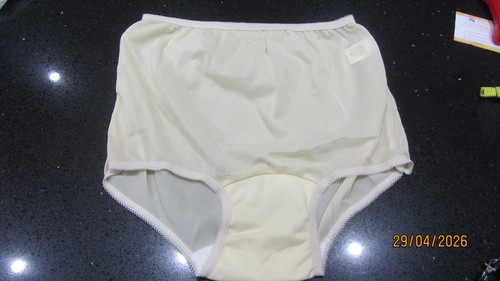 Vintage panties knickers size - ,