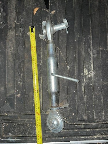Tractor front linkage - front,