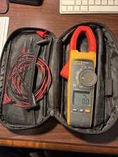 FLUKE 374 FC 4696001 AC/DC TRMS Wireless Clamp