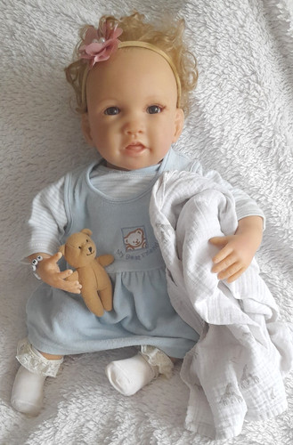 Ashton drake baby - ashton, doll