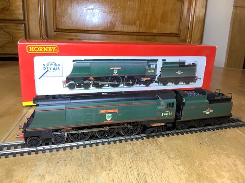 Hornby r2282 late crest - br,