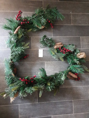 Christmas garland - 1.8m,