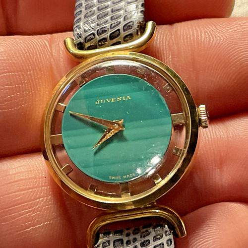 Gold juvenia watch - gold,
