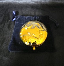 Estée Lauder Golden Cancer