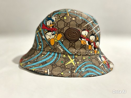 Gucii disney bucket - x,