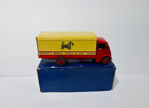 Dinky toys 514 guy - guy, van