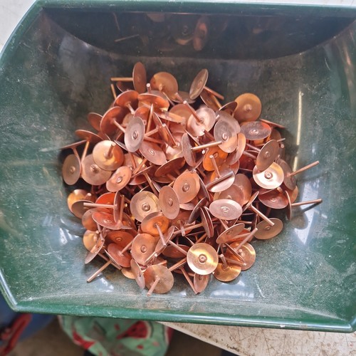 200 copper disc rivets - 200,