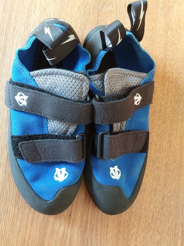 Evolv climbing shoes - climbing,