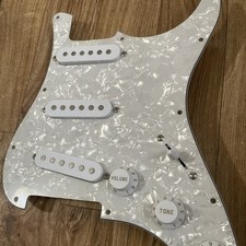 Stratocaster Loaded Pickguard