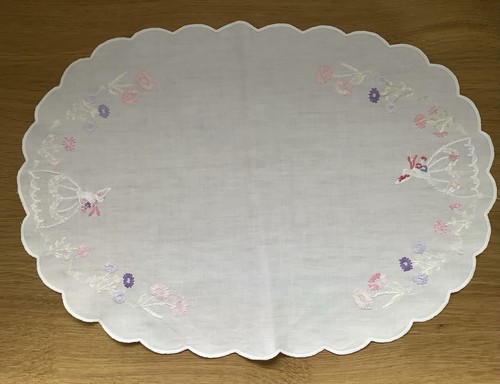 Vintage white hand embroidered - white,