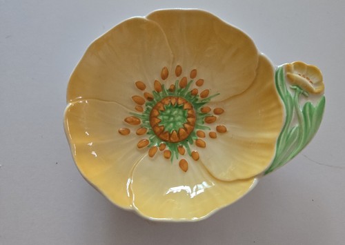 Vintage carlton ware - carlton, yellow