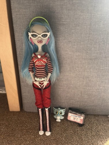 Monster high ghoulia - high,