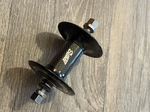 Rare suzue track front hub - track,