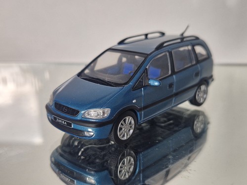 Minichamps opel zafira - minichamps,