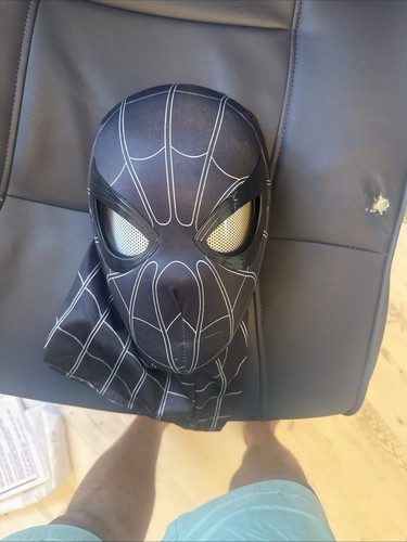 Spider mask with - with, zip