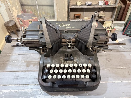 Vintage antique oliver - vintage, no