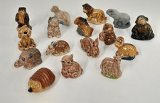 Set of 16 Wade Whimsies  (15)