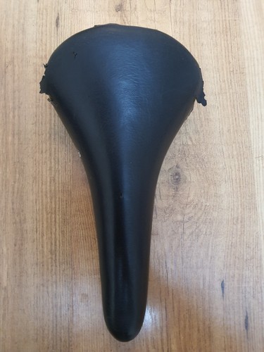 Retro gary fisher saddle - saddle, used