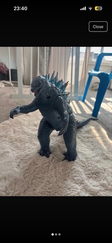 Godzilla action figure black - action,