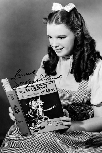 Judy garland signed autograph - signed,