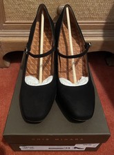 NIB Chie Mihara ‘Vache’