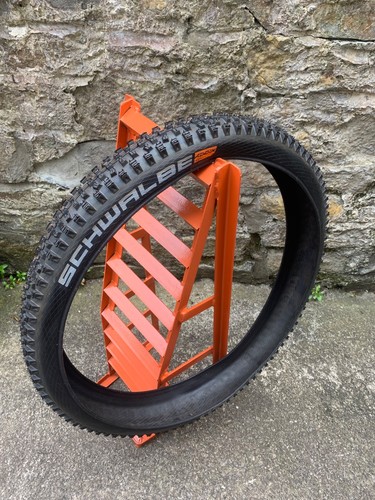 Schwalbe hans dampf - schwalbe,
