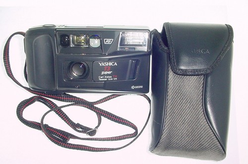 Yashica super 35mm film - t3,