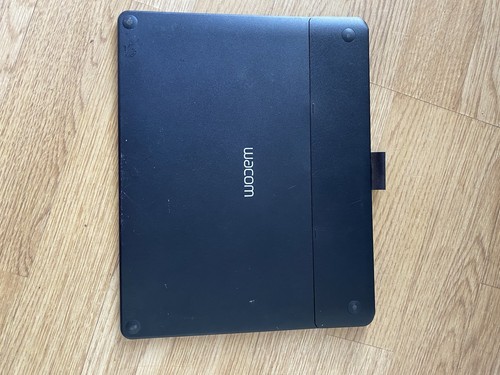 Wacom intuos tablet - wacom,