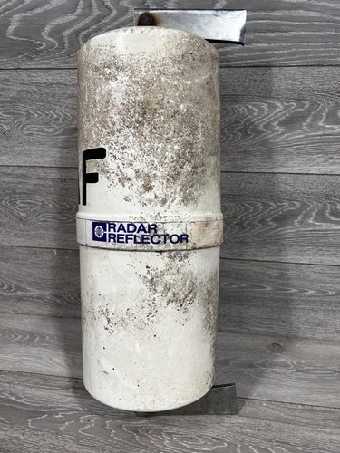 Vintage yacht radar - radar, reflector