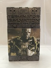 HOT TOYS TERMINATOR SALVATION ENDOSKELETON T-600  MMS 93 SIDESHOW EXCLUSIVE 
