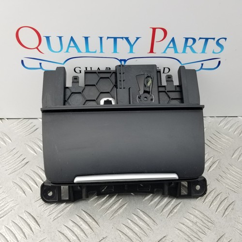 Audi ashtray front centre - front,