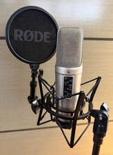 Rode NT2-A  microphone, SM6