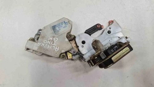Nissan almera tino v10 rear - v10,