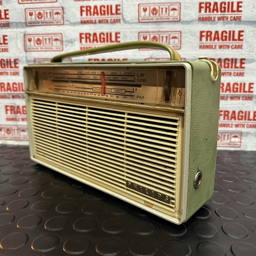 Philips transistor radio - transistor,