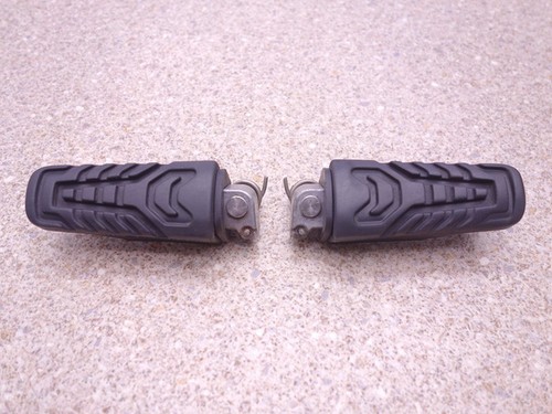 Bmw 1200 driver footrest - bmw,