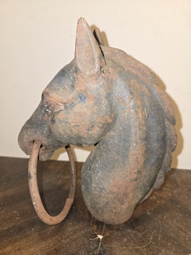 Cast iron horse head - horse, hitching