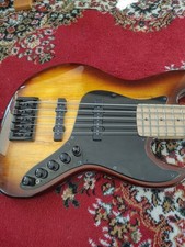 Swing Jazz 5 String Bass