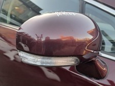 Toyota Avensis Saloon OSF