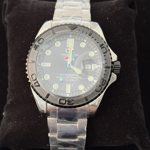 Ulysse girard shark - shark, divers