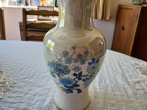 Sadler ceramic cream - cream, with