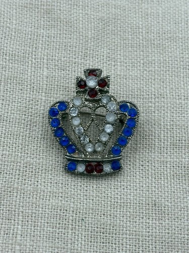 Vintage silver tone - tone, crowned