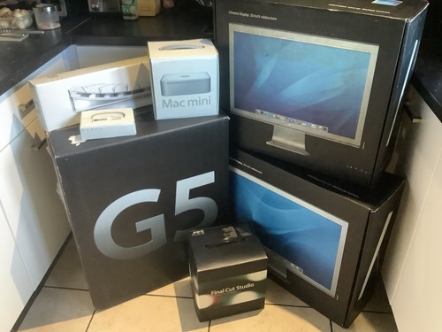 Boxed apple bundle - boxed, macmini