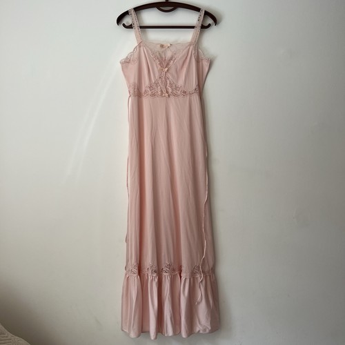 Vintage 70s charnos pink lace - vintage,