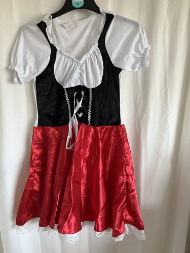 Little red riding hood - little,