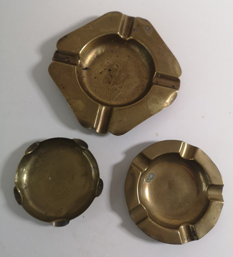 Vintage brass ashtrays - 3, x