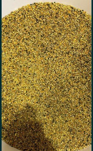 Bee pollen granules from - granules,
