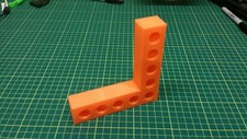 Assembly square corner - 90°,