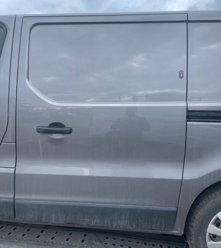 Renault trafic side - renault,