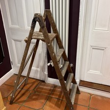 Vintage Wooden Stepladder 4
